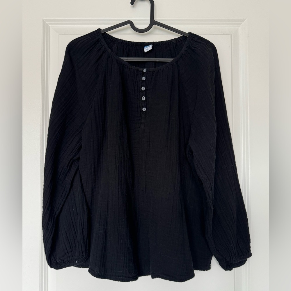 Old Navy Black Button-Up Top